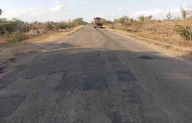 Governo da Bahia pavimentará mais de 175 km de rodovias em sete diferentes regiões do estado | SECOM