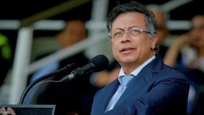 #Acesse Política