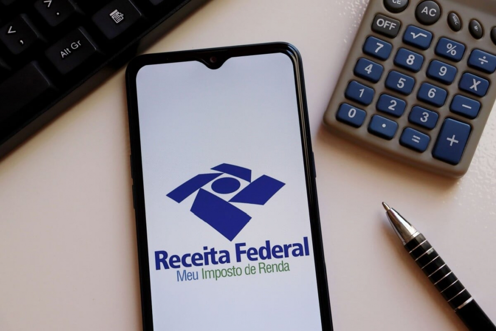 Análise da fiscalização: a receita federal cruza dados de pix na declaração de imposto de renda 2026