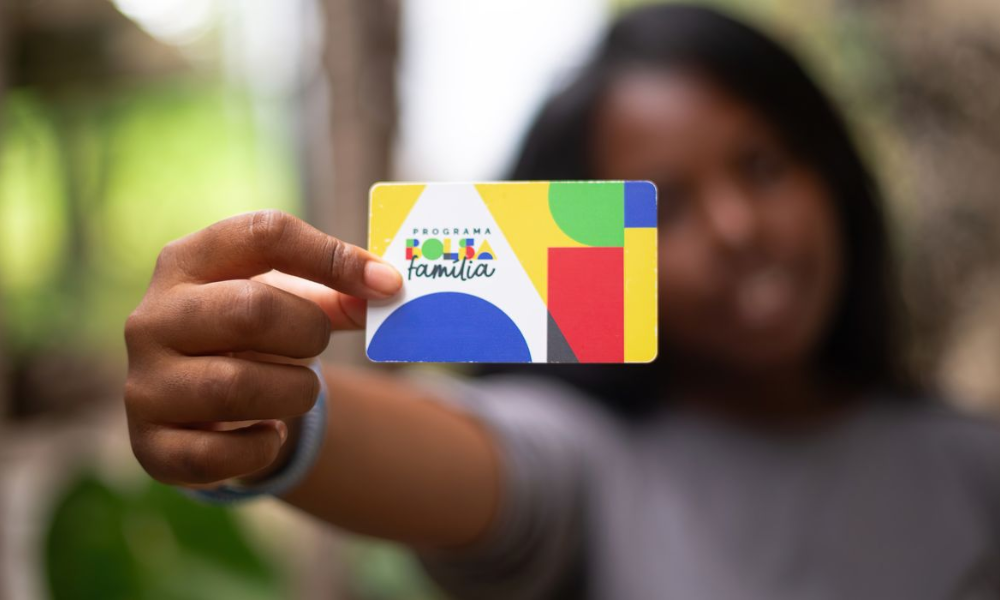 Caixa paga Bolsa Família para beneficiários com NIS de final 9