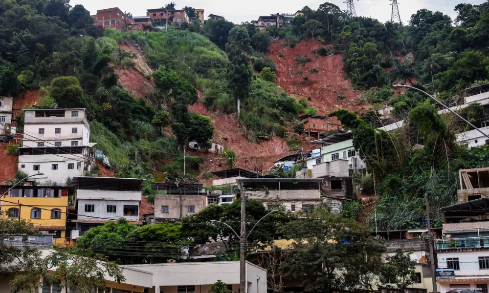 Minas Gerais concentra maior área urbana em encostas íngremes no país