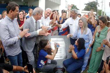 Obras viárias, para educação e equipamentos de saúde entregues pelo Estado ampliam acesso a serviços em Medeiros Neto | SECOM