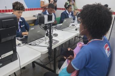 SAC realiza atendimento especial em escolas estaduais na capital baiana | SECOM