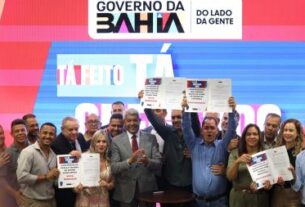 Mais de R$ 200 milhões em investimentos são anunciados para 14 municípios do interior baiano | SECOM