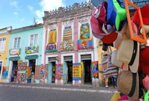 Pelourinho recebe shows de Swing do Pelô, Commanche, Seu Pereira, Flor de Maracujá e Forró Passa Pé | SECOM
