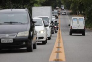 Proprietários de veículos com placas de finais 5 e 6 têm desconto de 8% no IPVA | SECOM