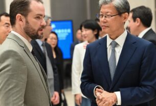 Brasil abre posto tributário na China para ampliar comércio