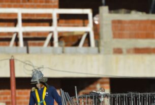 Construção empregou 2,5 milhões e pagou média de 2,1 salários mínimos