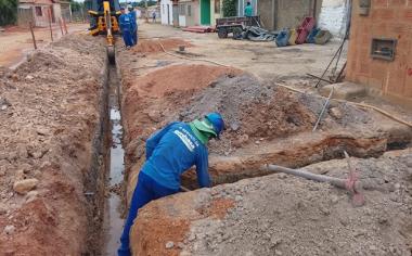 Investimento de R$ 19 milhões vai beneficiar novos bairros de Conquista com esgotamento sanitário | SECOM
