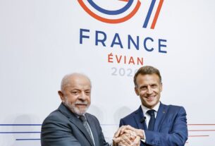 Lula tem encontros com presidentes da França e da Suíça
