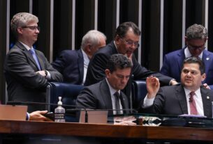 Senado aprova uso do Fundo do Pré-Sal para dívidas do agro