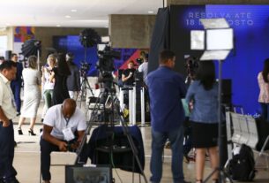 Fórum pede compromisso de candidatos com comunicação democrática
