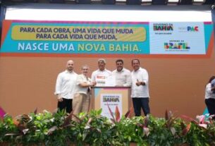 Governo do Estado anuncia pacote de investimentos de cerca de R$ 6 bilhões e autoriza obras que beneficiam mais de 160 municípios baianos | SECOM