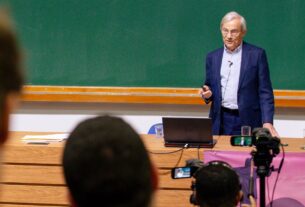 Nobel da economia diz que impacto da IA no emprego é superestimado