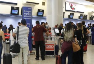 Setor de serviços cai 0,4% em maio por recuo na área de transportes