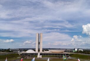 Congresso volta do recesso sem previsão de plenário nesta semana