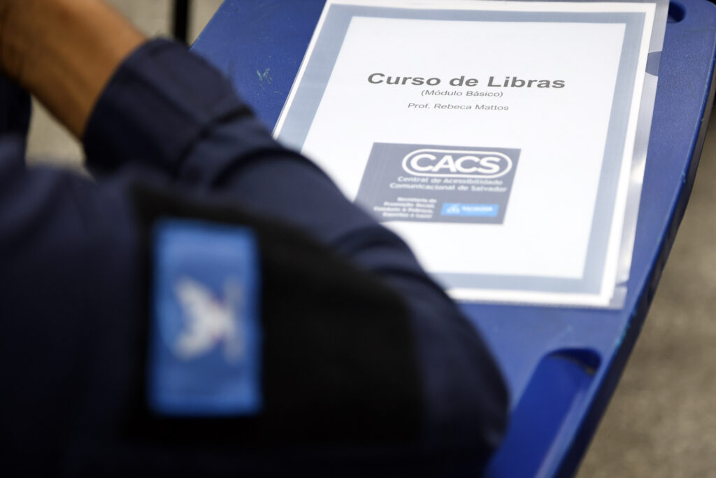 GCM capacita agentes em Libras para ampliar acessibilidade no atendimento ao cidadão – Prefeitura Municipal de Salvador