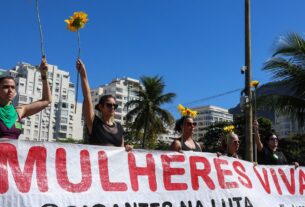Mulheres vão às ruas pela votação do PL da Misoginia