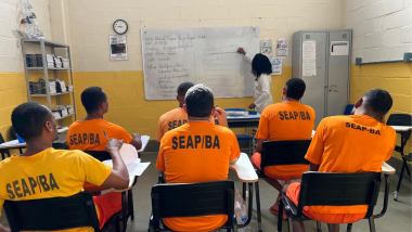 Bahia pela Paz: Seap promove aulões preparatórios para o Encceja com foco na redução da reincidência delitiva | SECOM