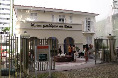 Feriado de Finados: confira os horários de funcionamento dos equipamentos da SDE | SECOM