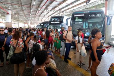 Gratuidade no transporte facilita deslocamento de eleitores para o segundo turno na Bahia | SECOM