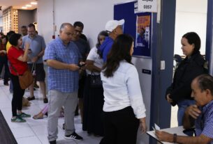 Jornais dizem que voto no Brasil define geopolítica na América Latina