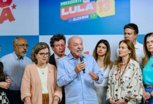 Lula celebra avanço do fim da 6x1 e defende investimento público