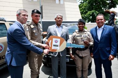 Segurança fortalecida: governador entrega 48 novas viaturas à Polícia Militar e amplia proteção às mulheres | SECOM