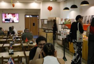Setor de serviços cai 0,1% de julho para agosto, mostra IBGE