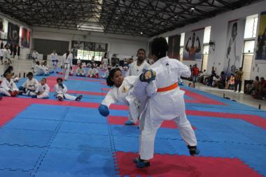 Sudesb promove aulão de artes marciais em alusão ao Outubro Rosa nesta sexta-feira (16) | SECOM
